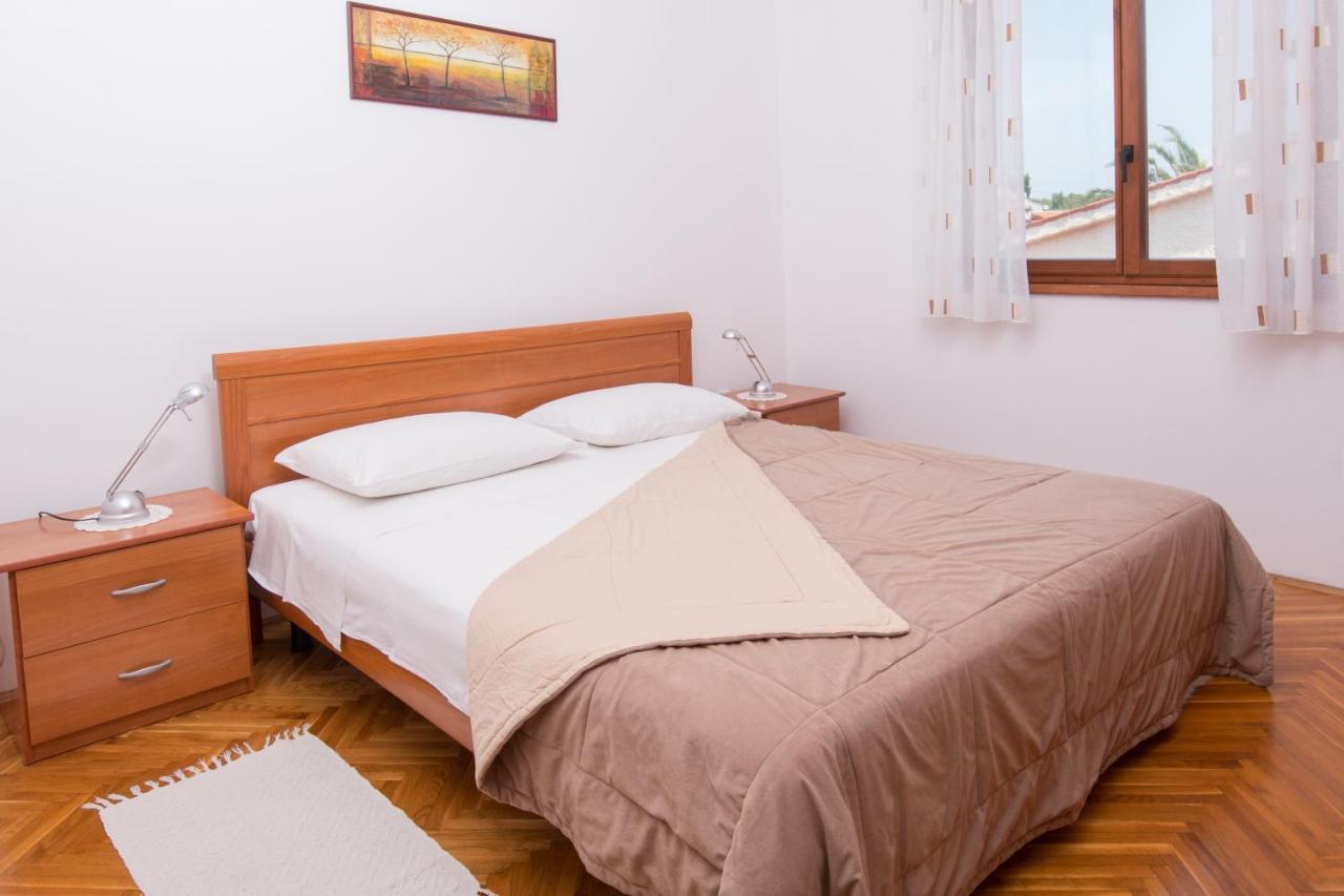 Apartments Mira 1 Premantura Ngoại thất bức ảnh