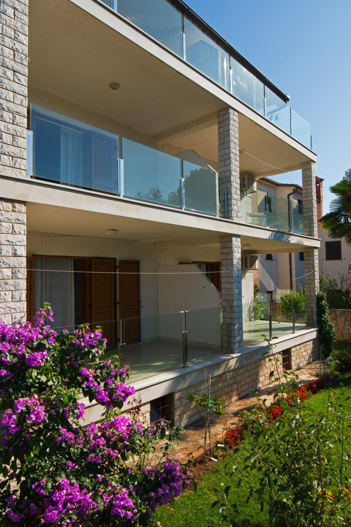 Apartments Mira 1 Premantura Ngoại thất bức ảnh
